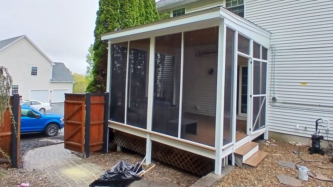 Screen Porch in Lowell, MA | Monroy’s Carpenters, Inc